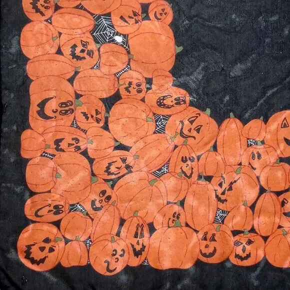 Vintage Liz Claiborne Halloween Jack-o-Lantern Pumpkins 20" x 20" Sheer Scarf - Picture 3 of 6